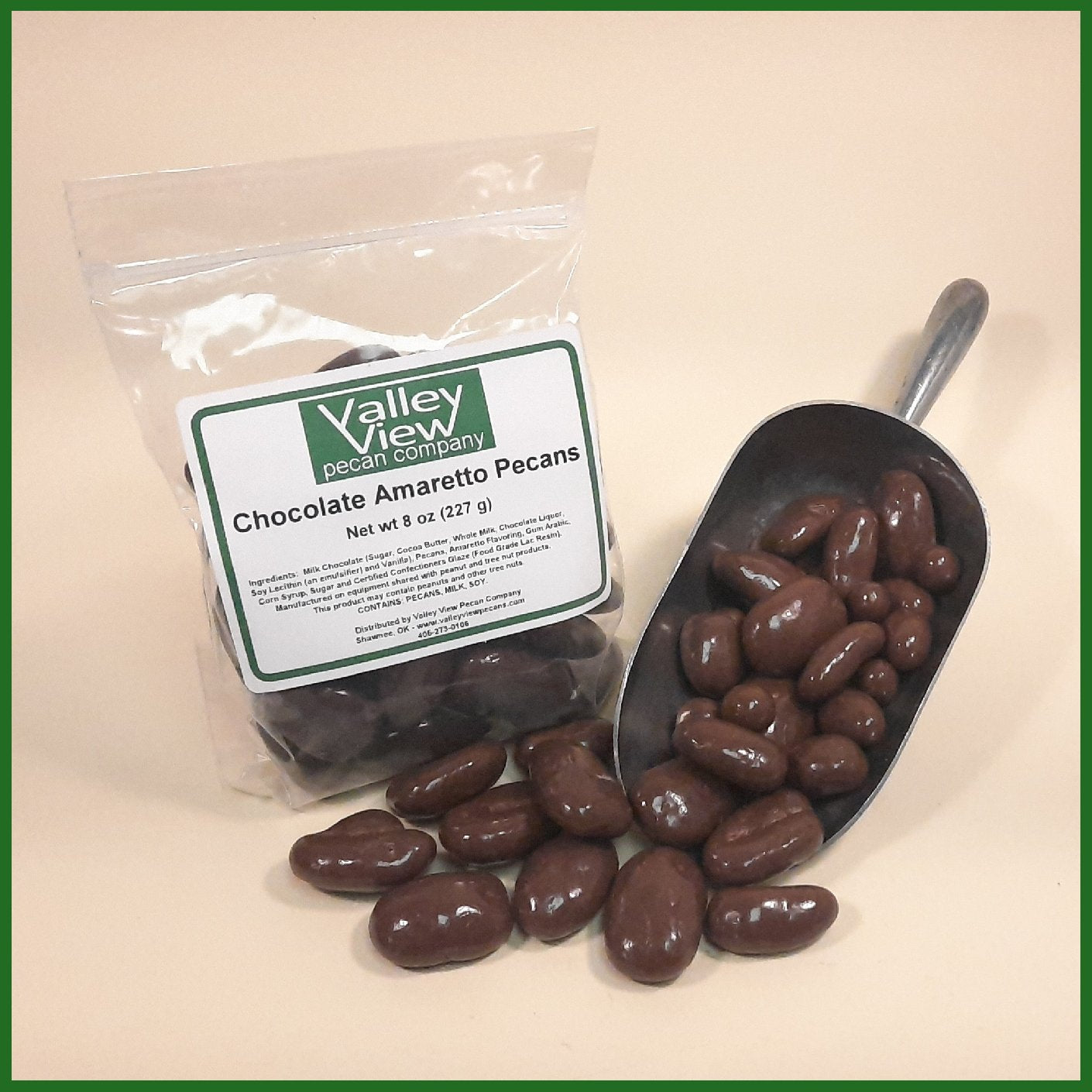 8oz Chocolate Amaretto Pecans